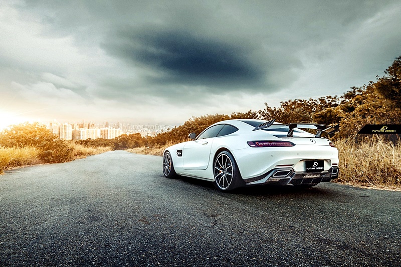 C190 GTs - RennTech style Carbon Rear Diffuser 03